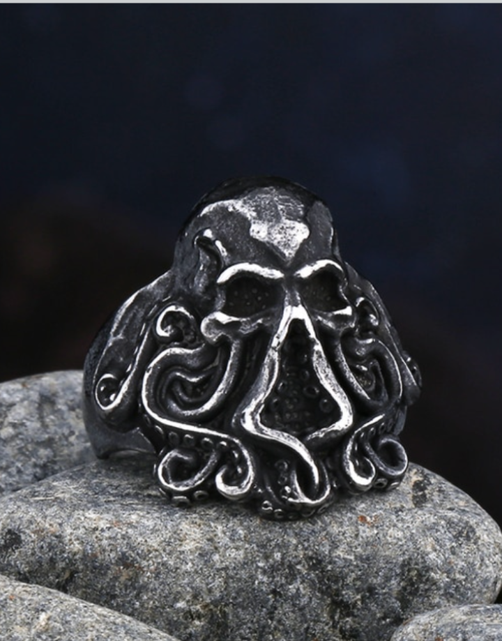 Oktopus-Totenkopf-Ring