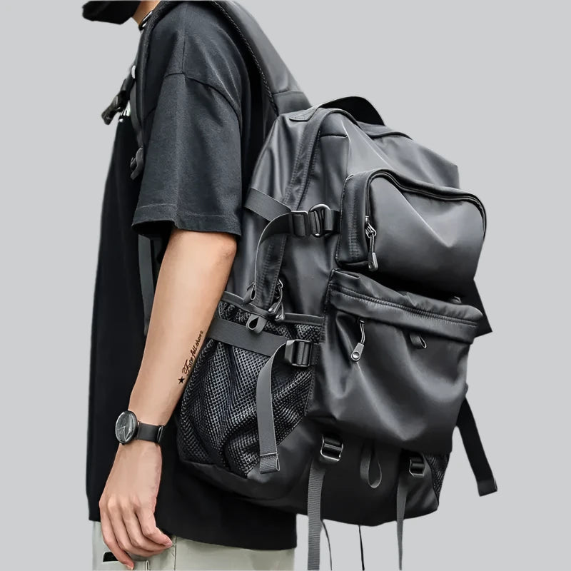 Everyday Tactical Backpack | Techwear