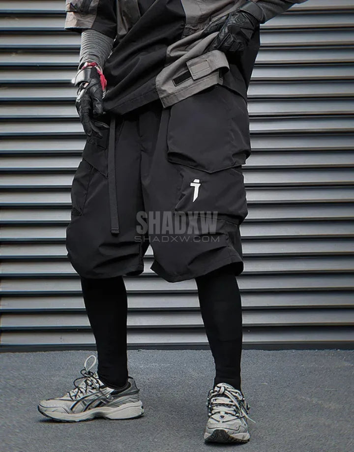 Techwear cargo shorts