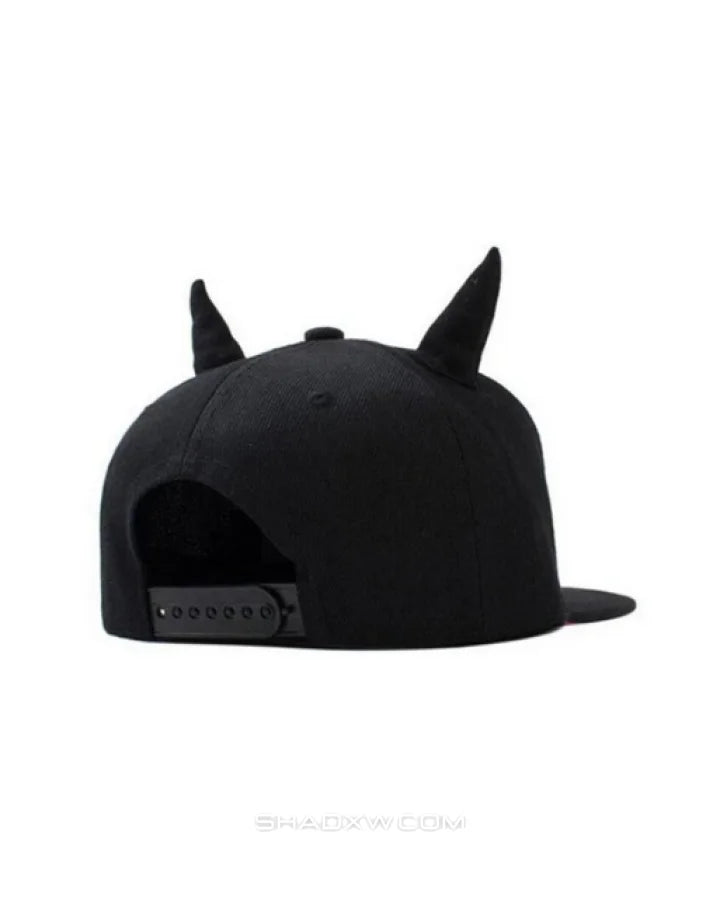 Baseball cap with horns