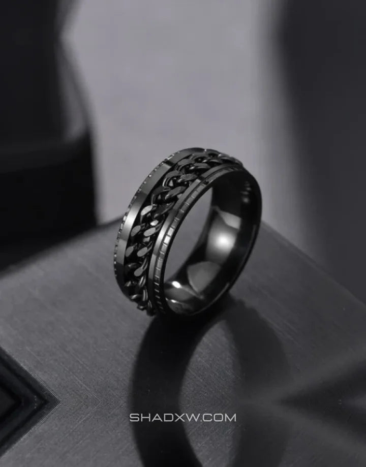 Black Chain Ring