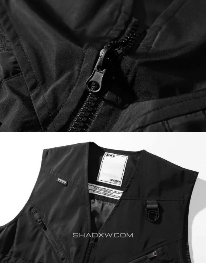 Multiple pocket vest