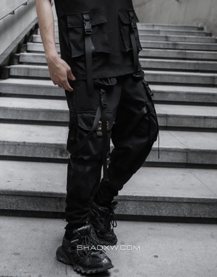 Tactical cargo pants with straps