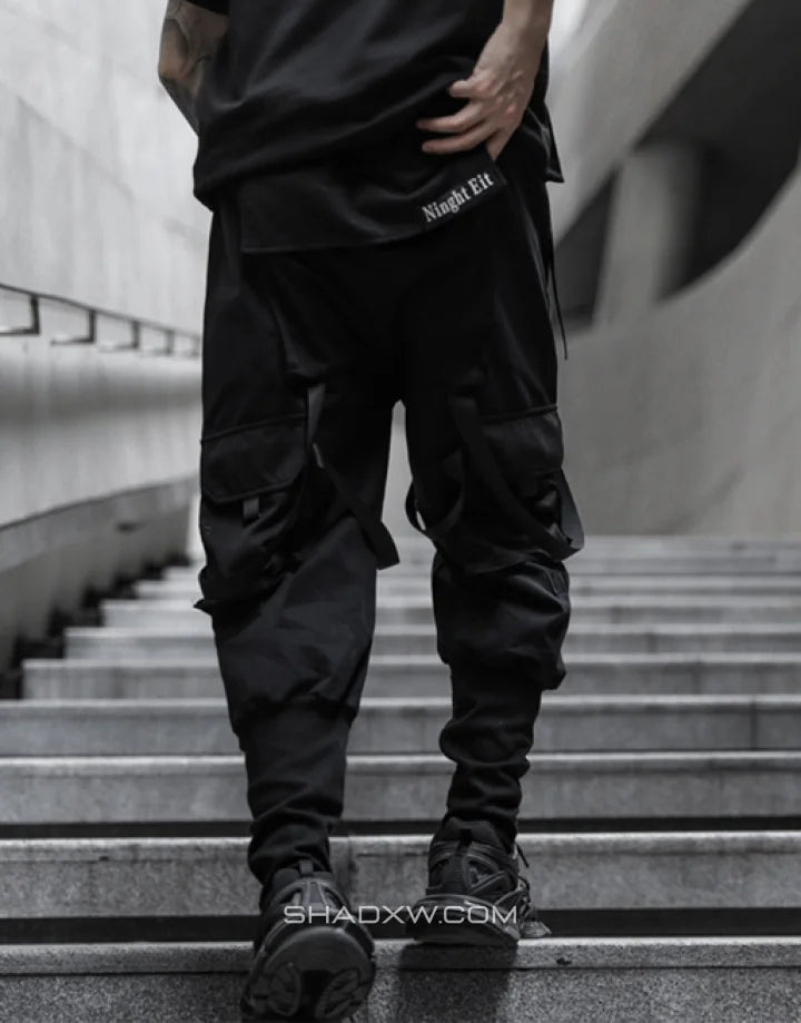 Tactical cargo pants with straps