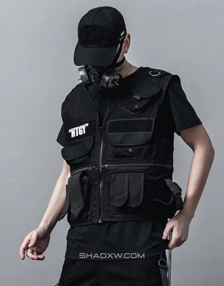 Techwear utility vest